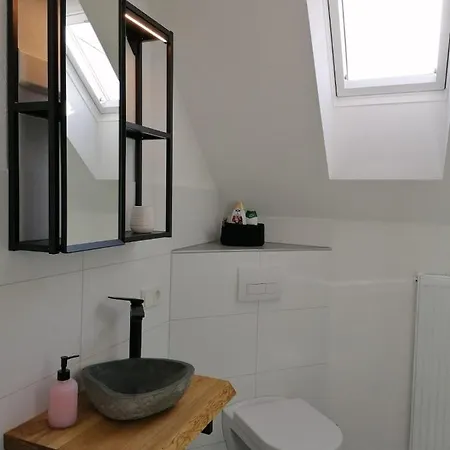 Eifelstern-schoene Mit Balkon * Kalenborn-Scheuern