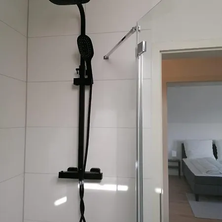 شقة Eifelstern-schoene Mit Balkon *