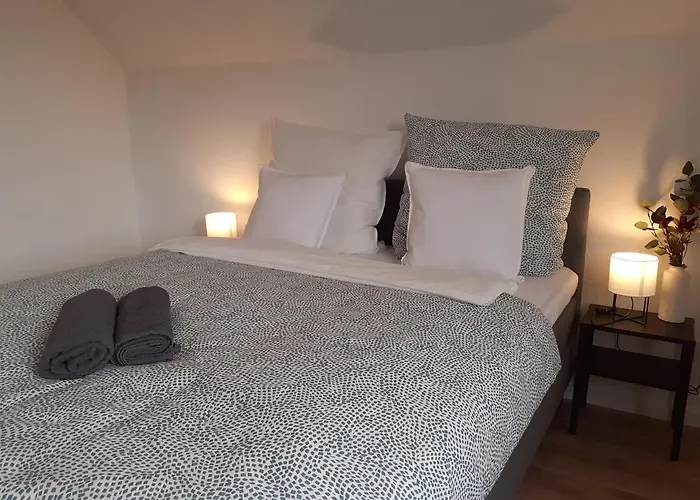 Eifelstern-schoene Mit Balkon Apartment